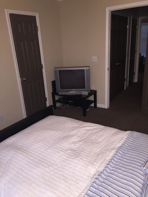 tv with digital cable in private bedroom