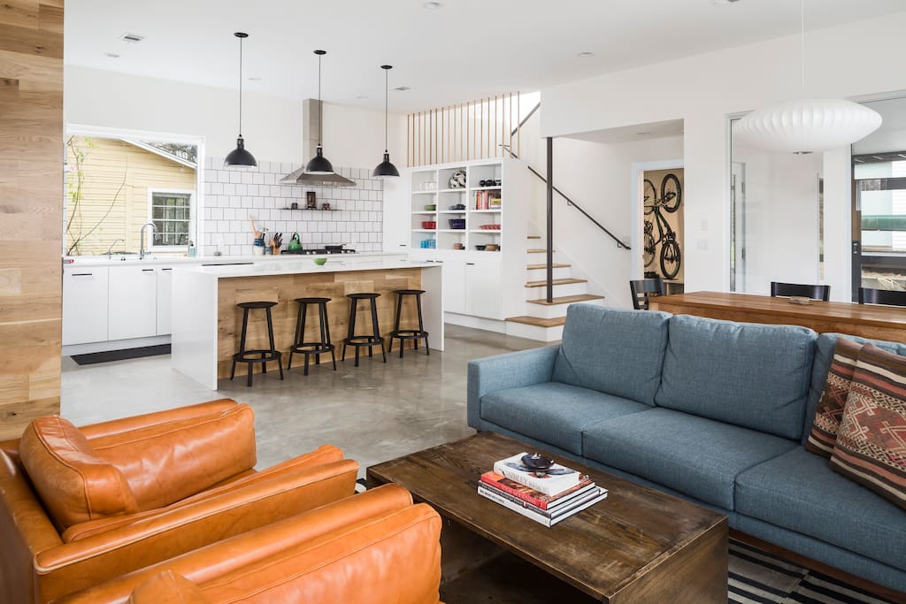 Living / Kitchen