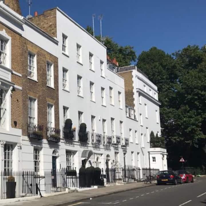 One Bedroom Flat in Knightsbridge