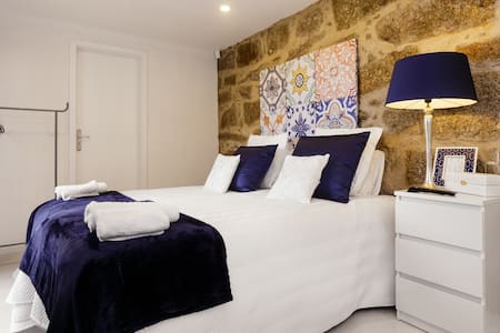 House Vila Nova Gaia +breakfast .Oporto District