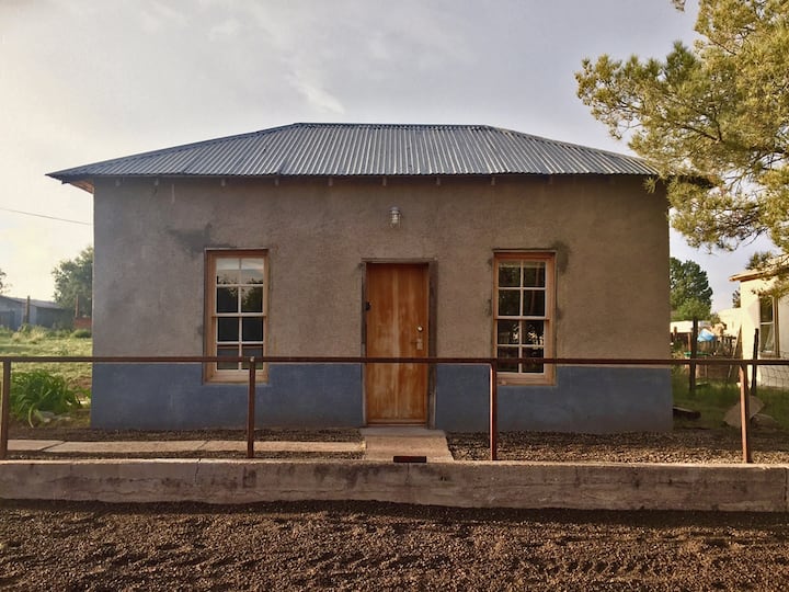 Cottage 1314 Houses for Rent in Marfa, Texas, United States Airbnb