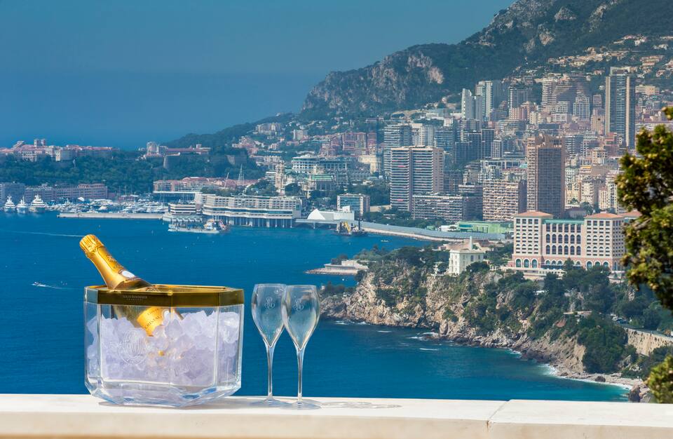 Villa Anabel above Monaco, Roquebrune-Cap-Martin, Provence-Alpes-Côte d'Azur, France, photo 8 of 10