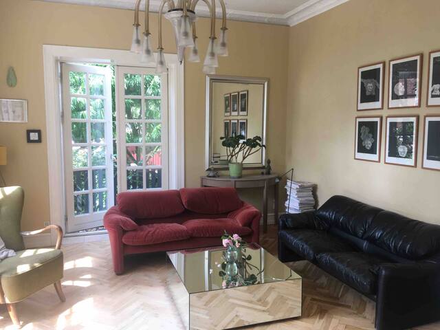Beautiful old villa close to metro and central Cph gallery image 2