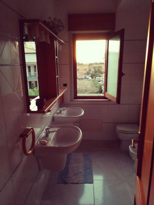 Bagno n.1 Bathroom n.1