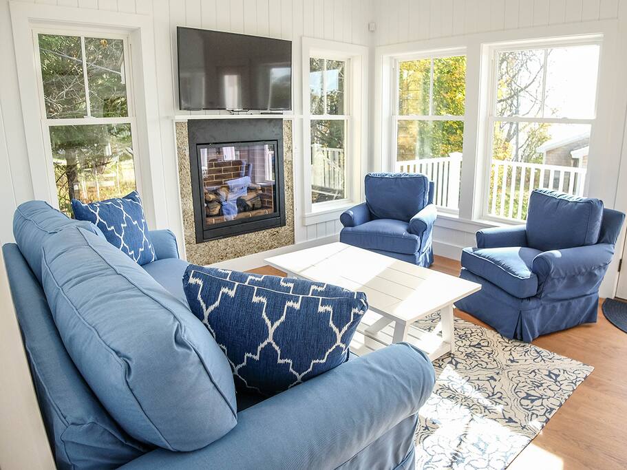 Main Living Space with Gas Fireplace and Smart TV