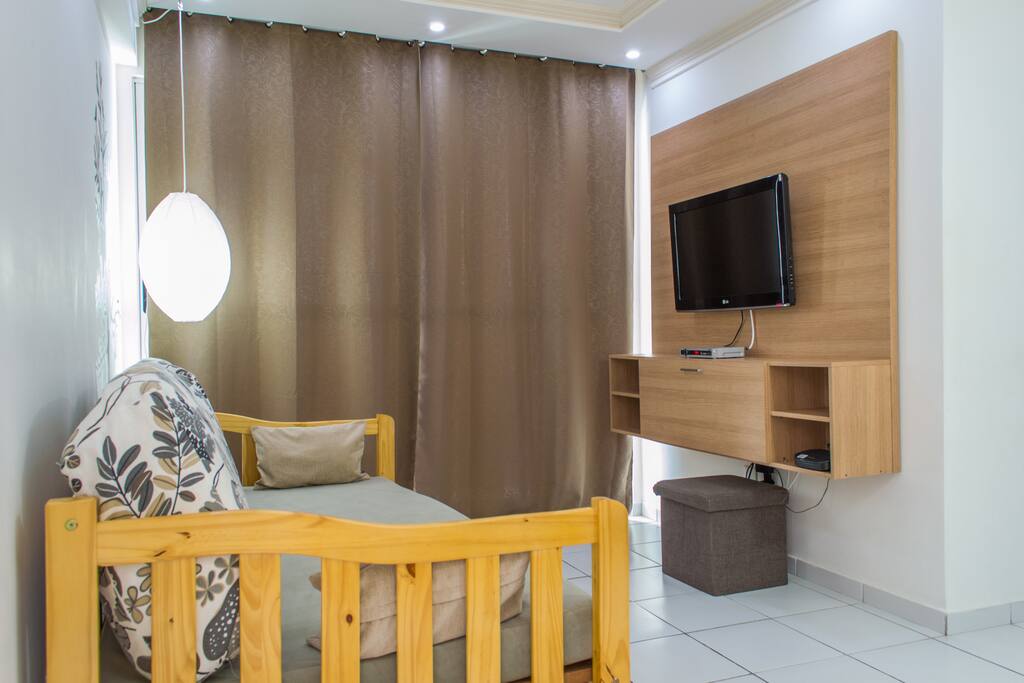Apart no 7 andar em condomínio fechado.
