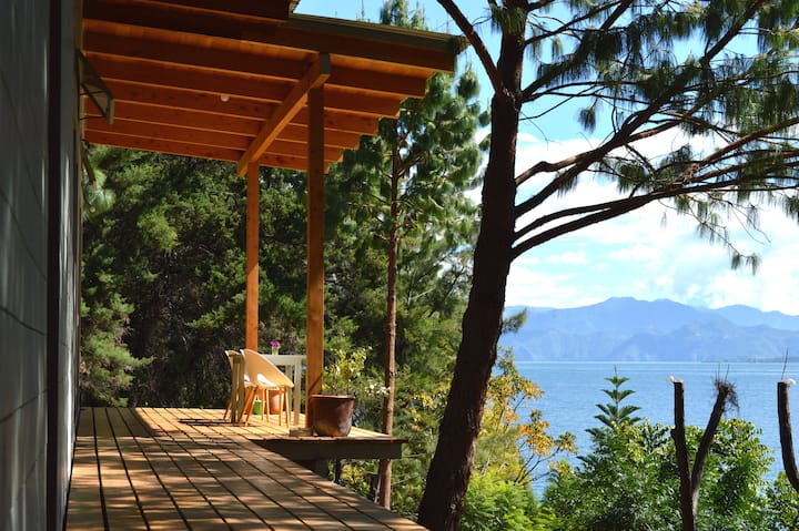 Anzan Artist's Loft | Full House | B&B | Lake View