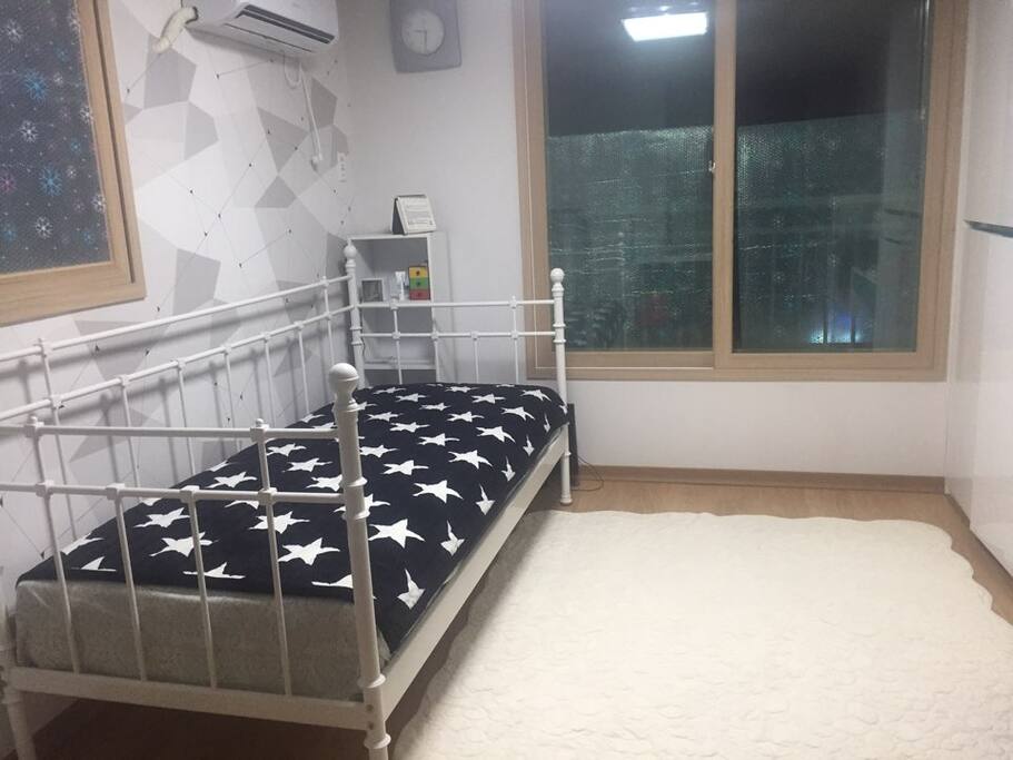 침대(bed)