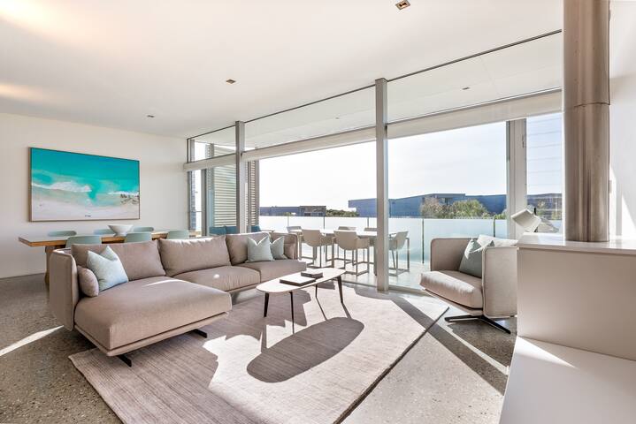 2 Bedroom Garden Villa @ Smiths Beach Resort gallery image 5