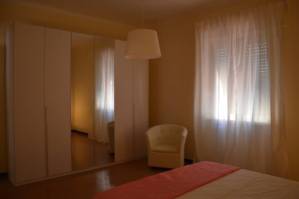 camera da letto matrimoniale n.1- double bedroom n.1