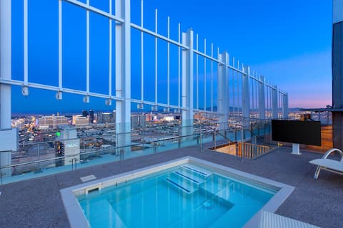 $20 Million Entire 59th Floor VEGAS Palms VILLA