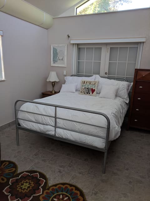 Successful Airbnb property: Halifax Hideaway in Ormond Beach