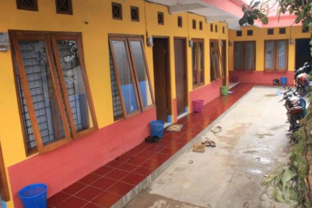 Tampak luar