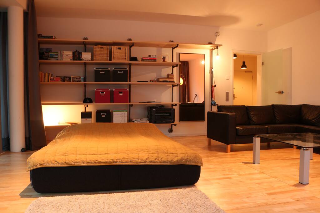 Wohn- & Schlafzimmer
