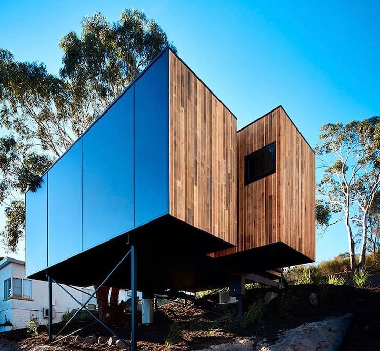 THE POD GRAND DESIGNS LIVING Tiny houses for Rent in Lewisham
