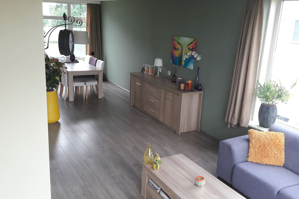 Livingroom (shared)