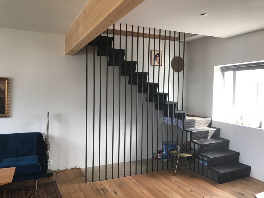 stair to attic