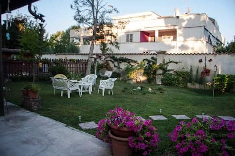 very nice cottage near the sea