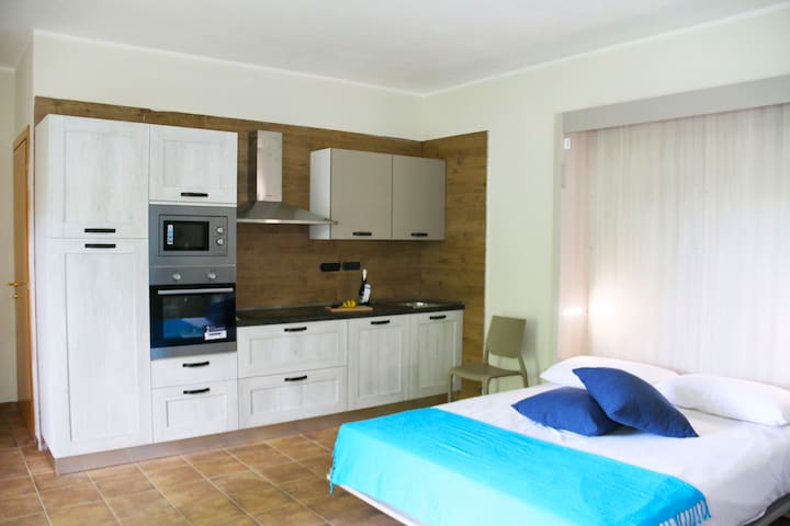2-room apartment with fireplace, garden and barbeq