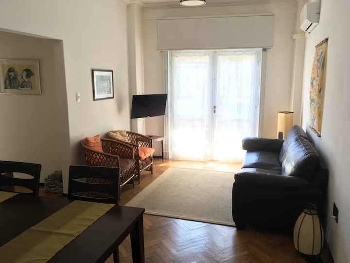 BEAUTIFUL APARTMENT IN DOWNTOWN MDEO A few minutes from EVERYTHING