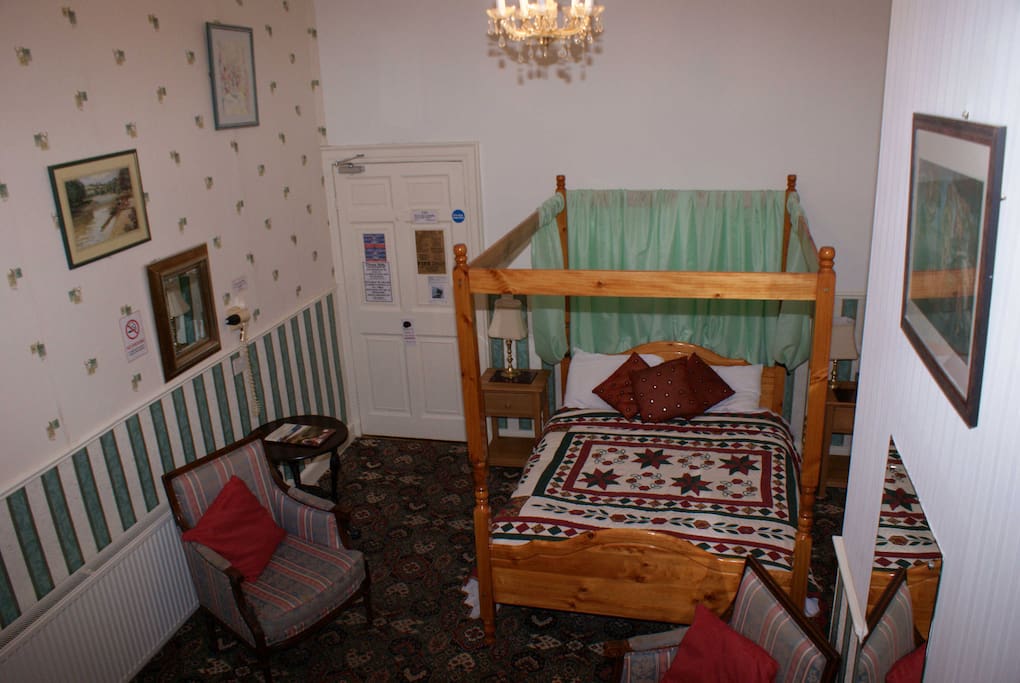 Room 1