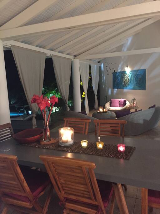 outdoor dining place