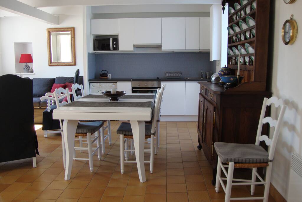Coin cuisine et salle à manger