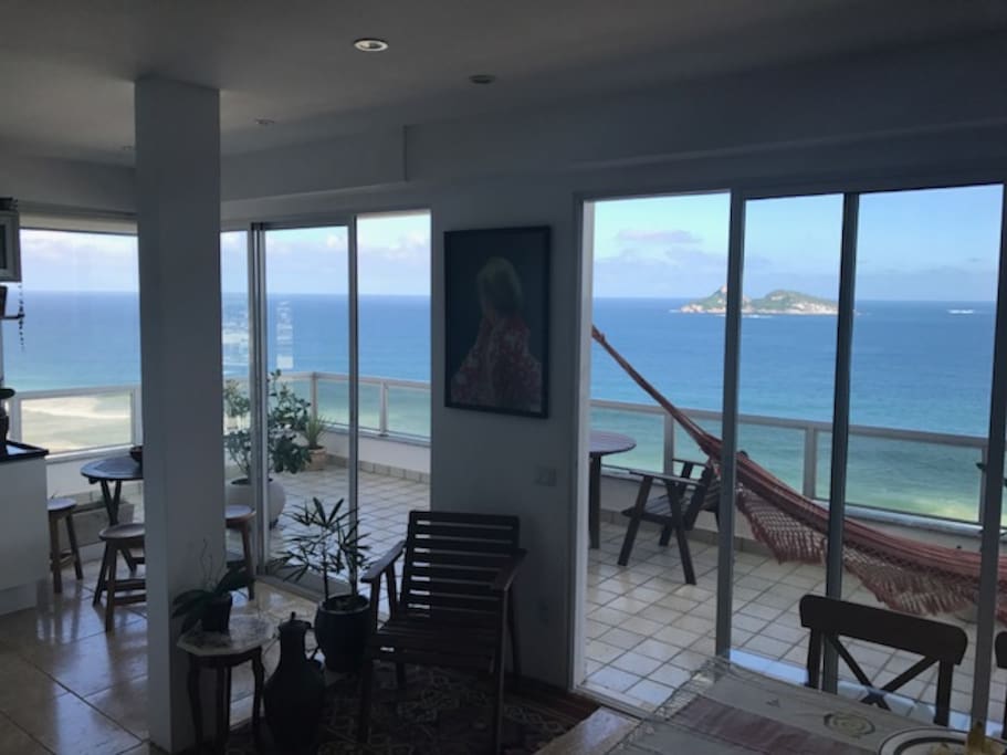Living room / View of the outside area