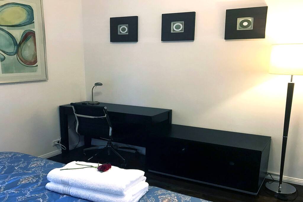 1 King bedroom