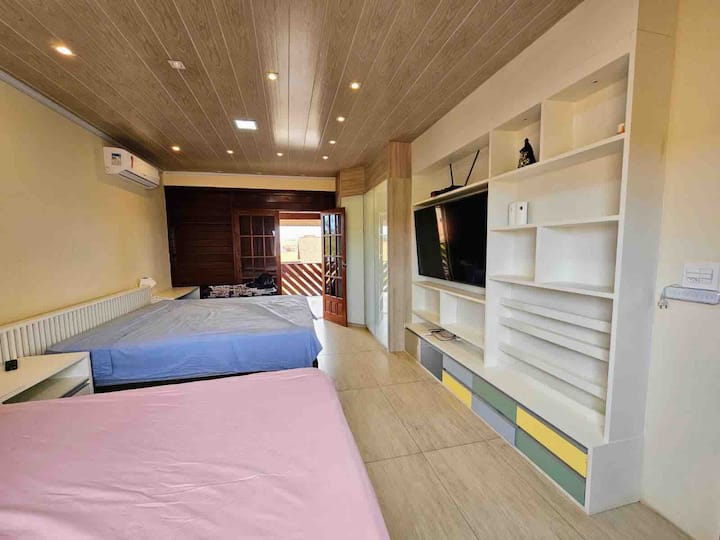 Glavni apartman s 2 bračna kreveta (1,8x2)