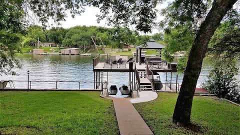 Newly Updated! Open Water, 2-level Dock/Rope Swing