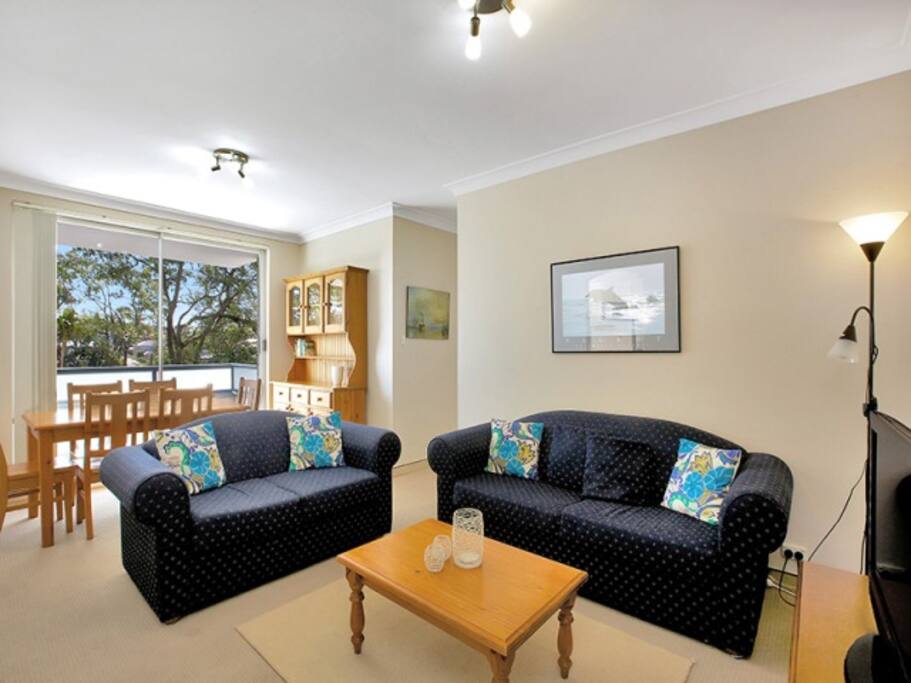 Living room, bright and airy