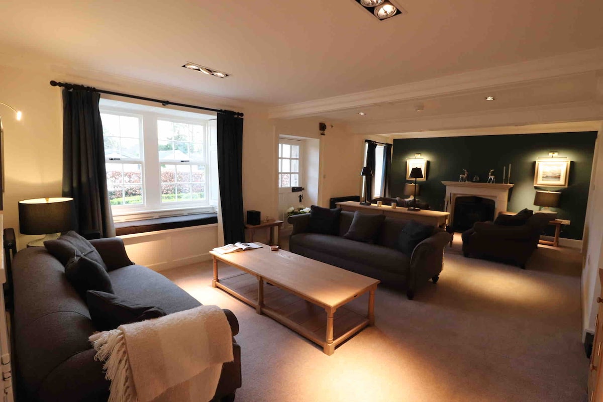 Top Airbnb: Lake District Georgian House, sleeps 12, Cartmel à Lower Allithwaite