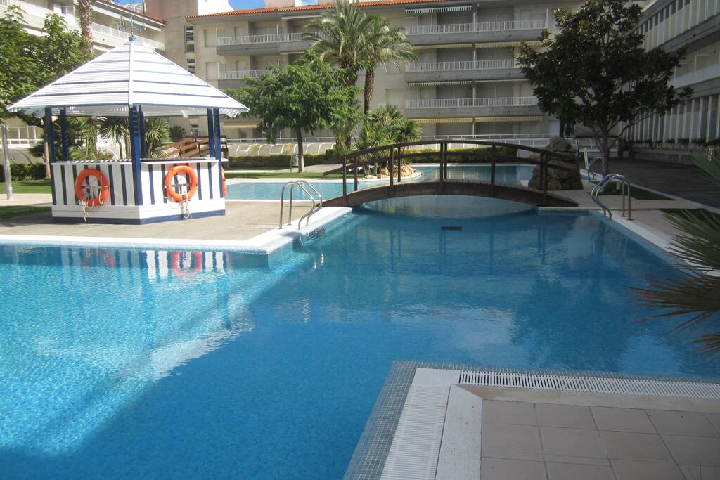Piscina privada Comunitaria