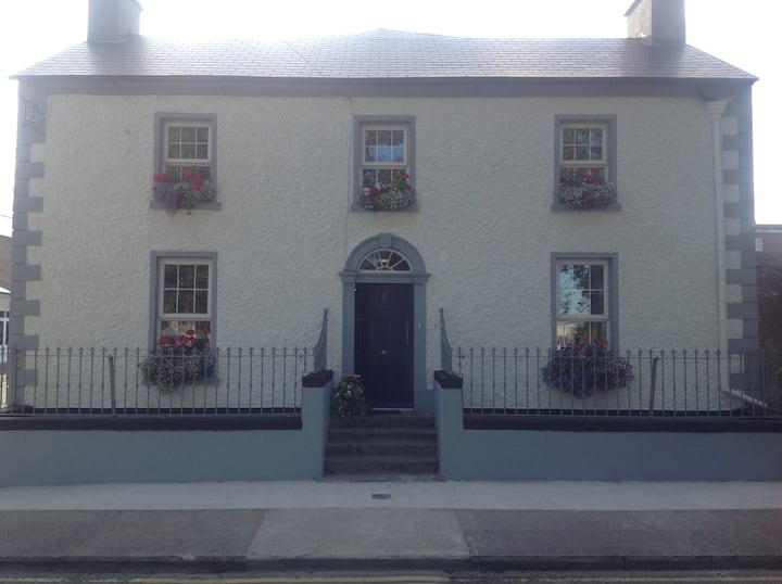 Tullamore Holiday Rentals & Homes County Offaly, Ireland Airbnb
