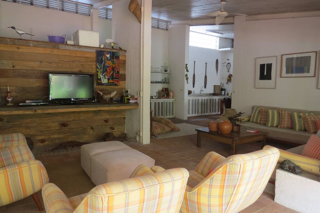 sala de tv + sala de estar