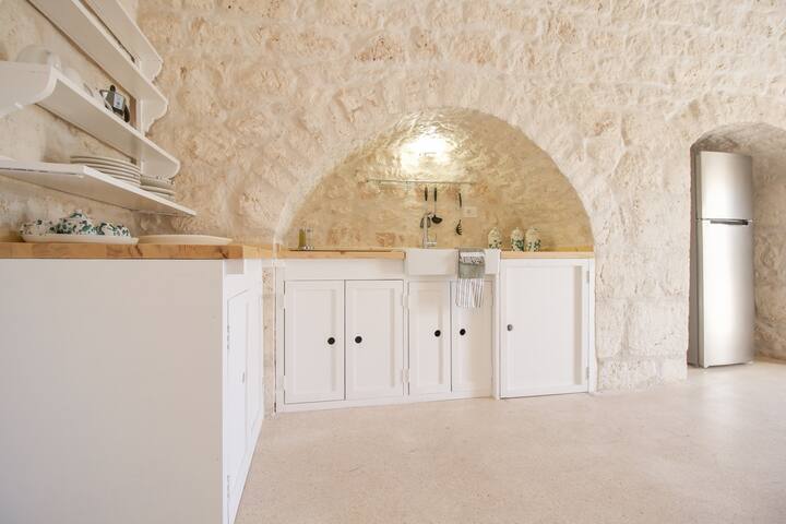 Masseria Urselli “Large Apartment” gallery image 4