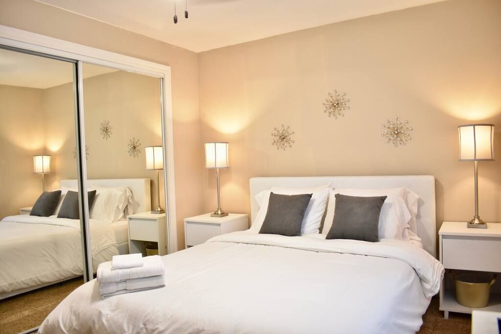 Queen size bed