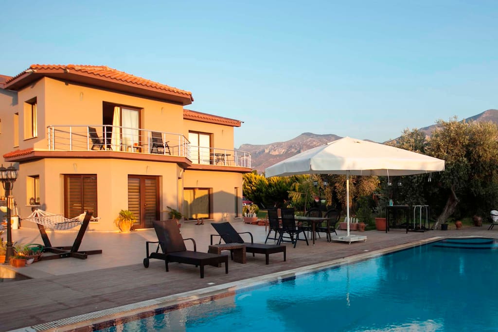 Hera's Kyrenia Gardens, with Lovely Pool and Relaxing Atmosphere...