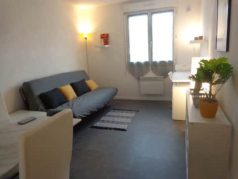 Bright  and quiet studio ,near downtown Avignon.