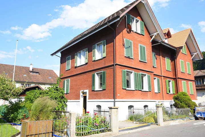 Apartment In Interlaken Near Train Station Apartment In Interlaken Near Train Station