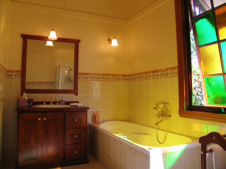 Modern Bathroom