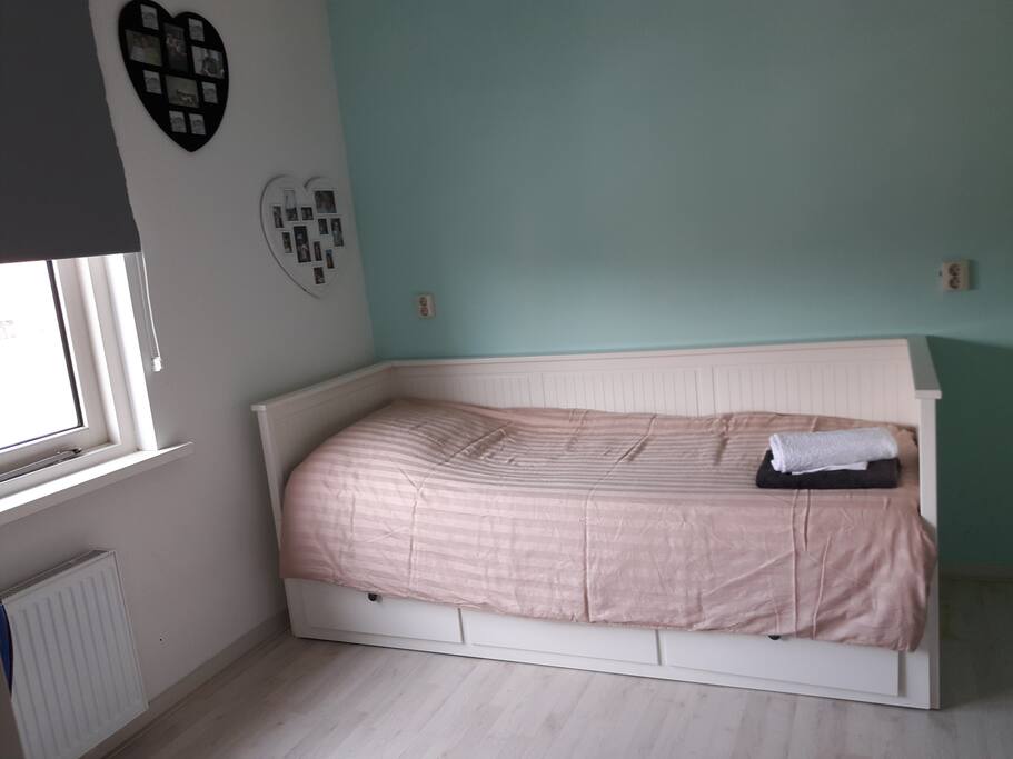 Bed.