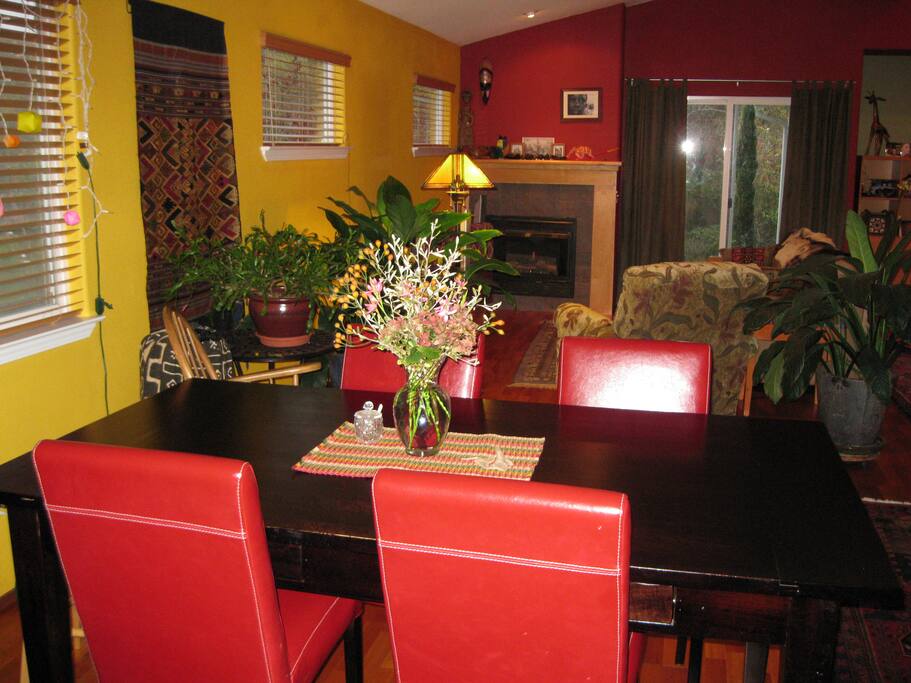living/dining room