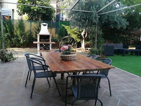 Family home with garden 5 minutes from Toledo