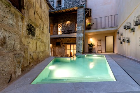 Townhouse Deluxe Can Butxaca By homevillas360