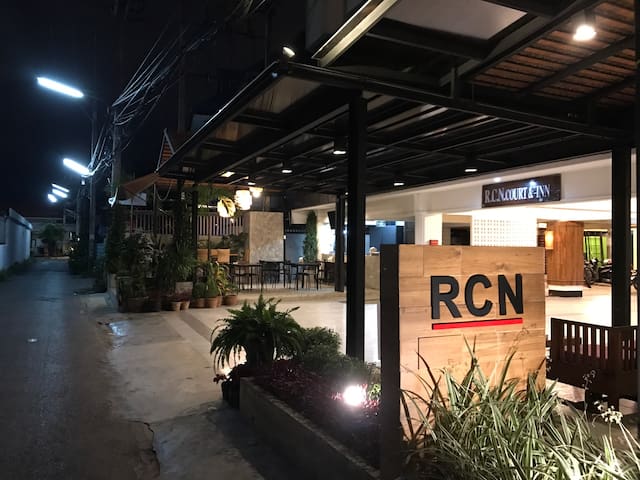 RCN Court & Inn managed Airbnb listing 2
