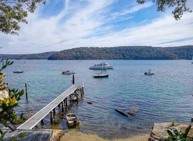 Casa Praiano, 4 bedroom house on Pittwater gallery image 2