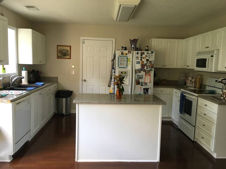 Spacious kitchen
