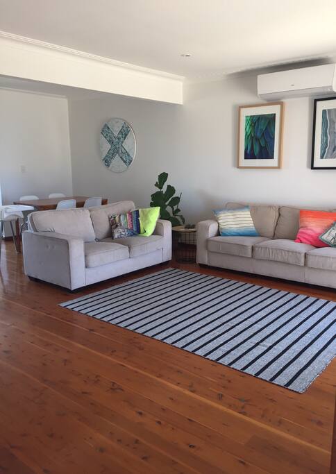 Lounge room